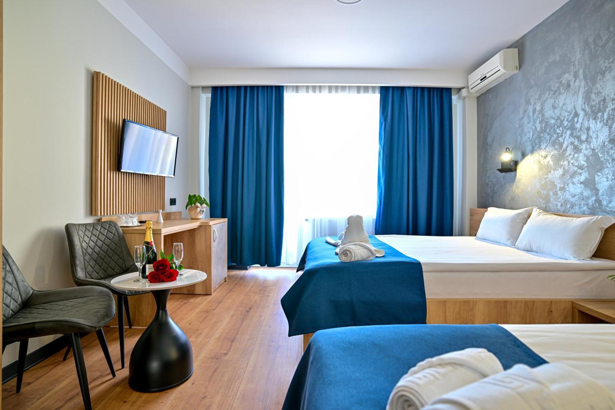 Hotel Class Hermannstadt エクステリア 写真