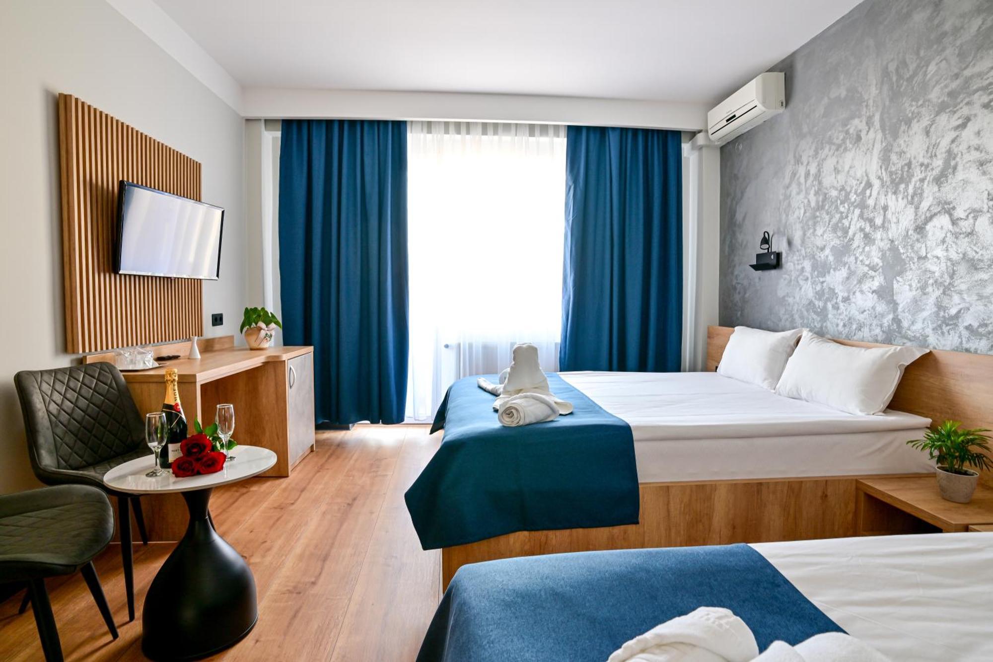 Hotel Class Hermannstadt エクステリア 写真