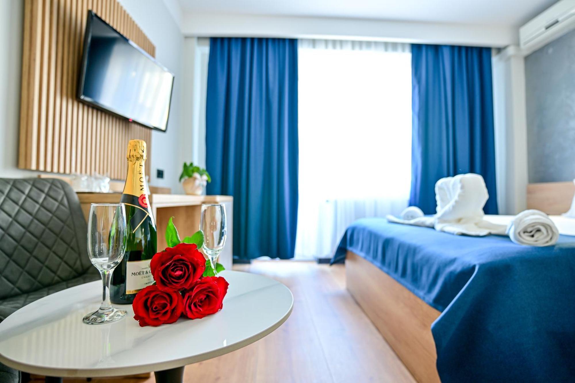 Hotel Class Hermannstadt エクステリア 写真