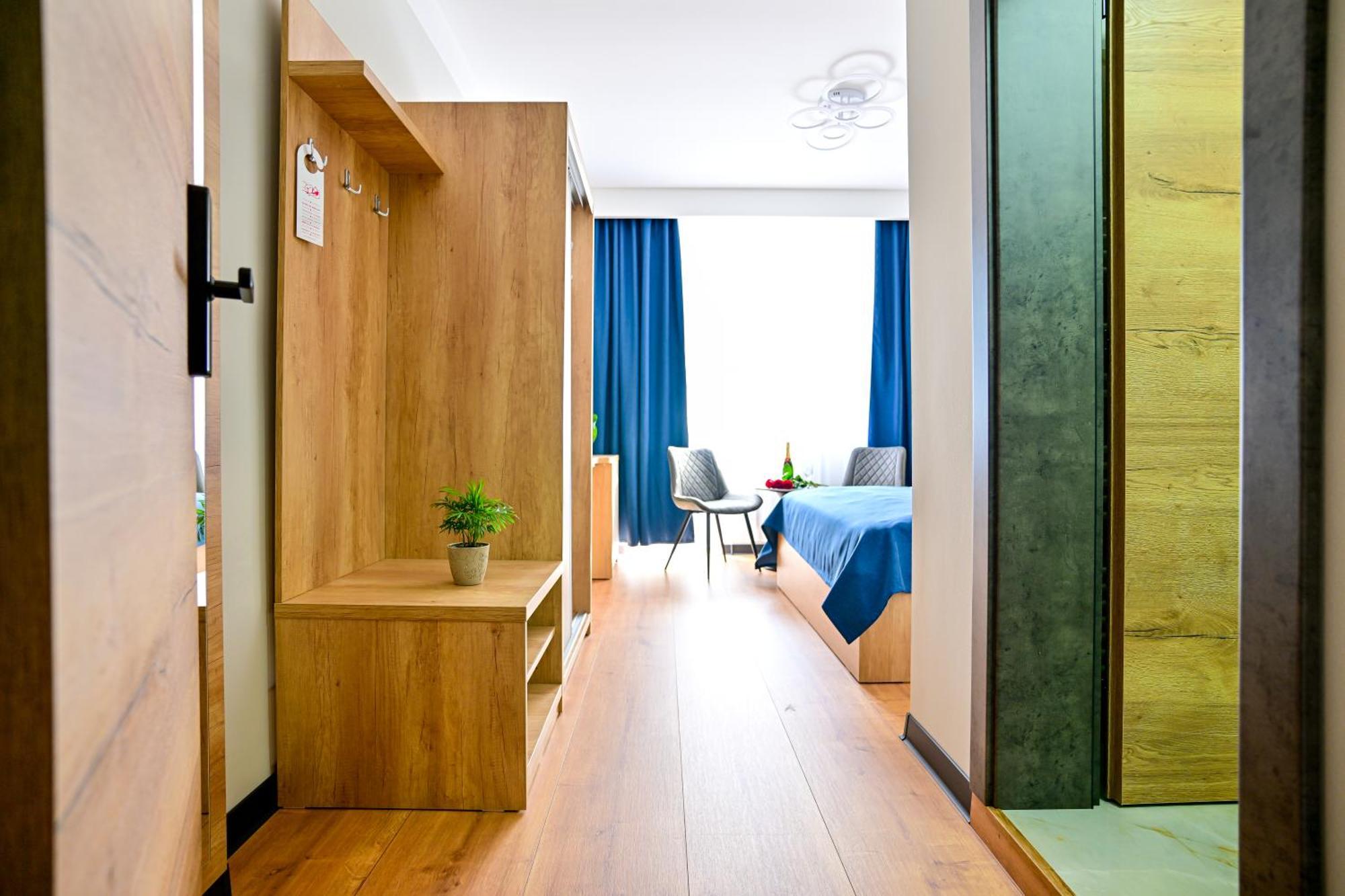 Hotel Class Hermannstadt エクステリア 写真