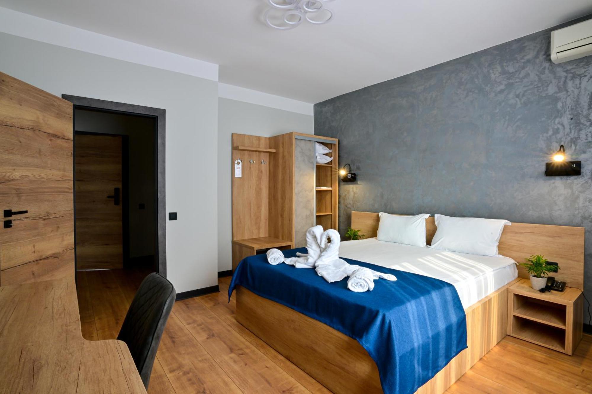 Hotel Class Hermannstadt エクステリア 写真